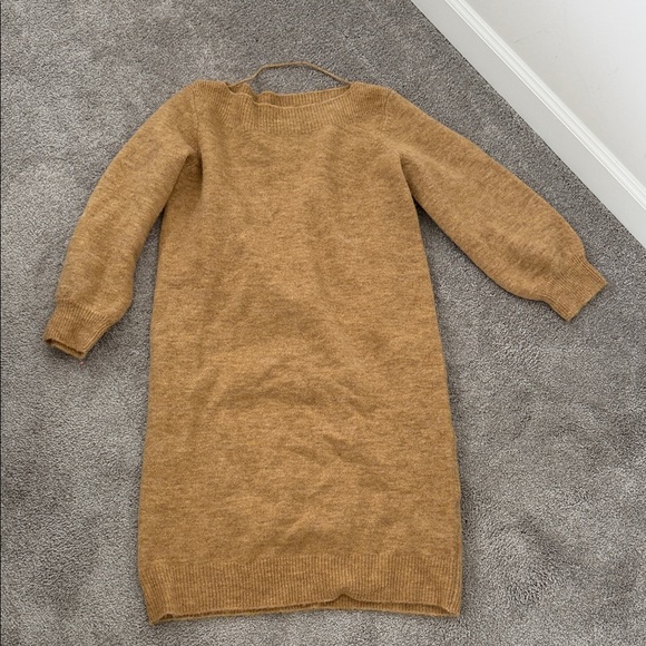 Vero Moda Dresses & Skirts - Vero Moda Tan Long Sleeve Dress